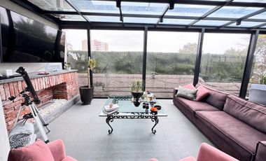 VENTA DE CASA EN FRACCIONAMIENTO EN LOMAS COUNTRY 3 RECAMARAS CON TERRAZA CON PANELES SOLARES