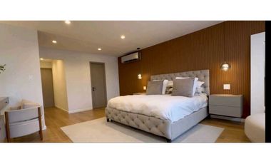 SE VENDE CASA EN VILLA LUCRE- ALTOS DE SAN RAFAEL REMODELADA 397m2 JP