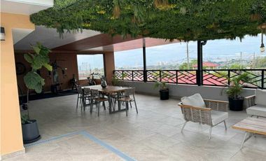 SE VENDE CASA EN VILLA LUCRE- ALTOS DE SAN RAFAEL REMODELADA 397m2 JP