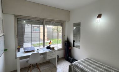 Casa en venta en Quilmes Este