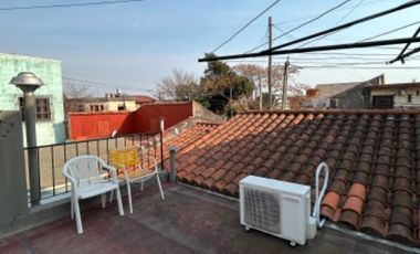 Casa en venta en Quilmes Este