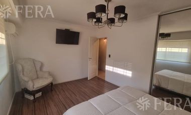 Venta Casa  3 ambientes con cochera y patio en Wilde (25208)