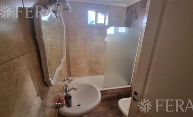 Venta Casa  3 ambientes con cochera y patio en Wilde (25208)