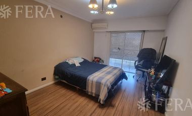 Venta Casa  3 ambientes con cochera y patio en Wilde (25208)