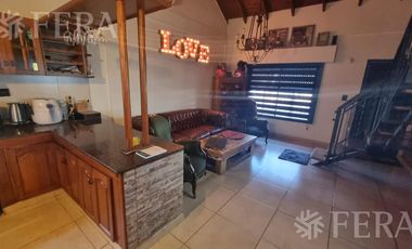 Venta Casa  3 ambientes con cochera y patio en Wilde (25208)