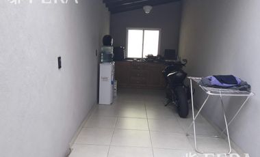 Venta Casa  3 ambientes con cochera y patio en Wilde (25208)