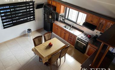 Venta Casa  3 ambientes con cochera y patio en Wilde (25208)