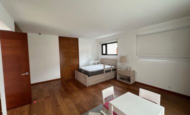 Excelente casa ubicada en Fairway