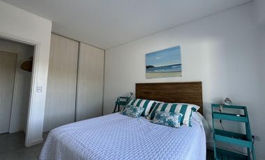 Departamento en Alquiler- Al Golf 19 PAR PB D- Costa Esmeralda - Galería con cerramiento