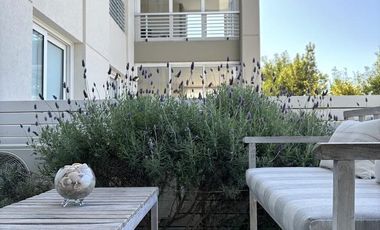 Departamento en Alquiler- Al Golf 19 PAR PB D- Costa Esmeralda - Galería con cerramiento