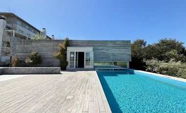 Departamento en Alquiler- Al Golf 19 PAR PB D- Costa Esmeralda - Galería con cerramiento