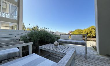 Departamento en Alquiler- Al Golf 19 PAR PB D- Costa Esmeralda - Galería con cerramiento