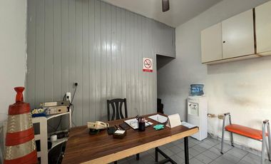 Local comercial a la venta en Avellaneda