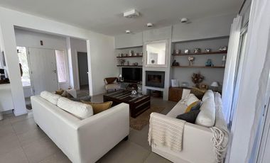 Casa en Alquiler- Deportivo Lote 416 de Costa Esmeralda - Alquiler temporario