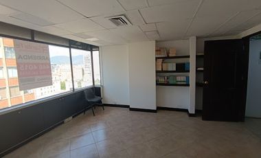 ARRIENDO de OFICINAS en MedellÃ­n