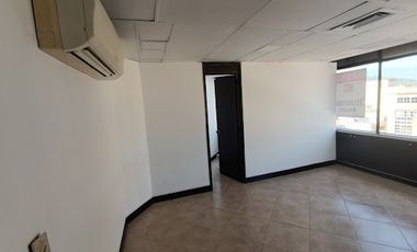 ARRIENDO de OFICINAS en MedellÃ­n