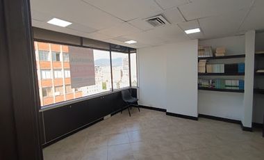 ARRIENDO de OFICINAS en MedellÃ­n