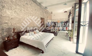 Venta o Renta de  Casa en Barrio de Analco con Diseño Vanguardista