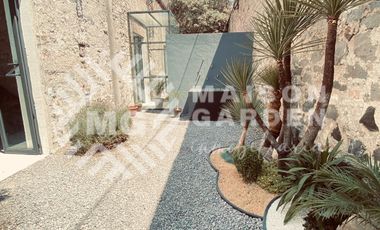 Venta o Renta de  Casa en Barrio de Analco con Diseño Vanguardista