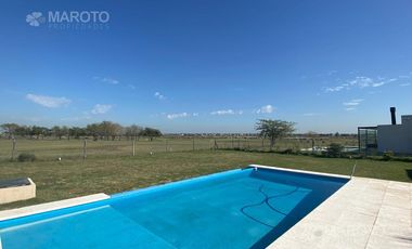 Casa en venta con renta en Barrio San Sebastian - Escobar - MAROTO PROPIEDADES