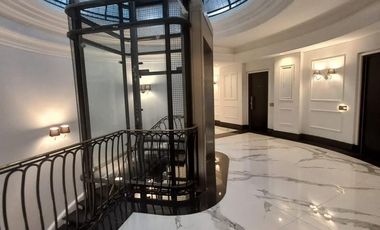 Venta  Cochera en  Chateau del Portal