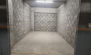 Venta  Cochera en  Chateau del Portal