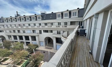 Venta  Cochera en  Chateau del Portal