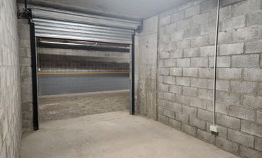 Venta  Cochera en  Chateau del Portal