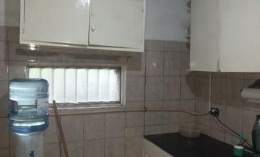 VENTA - CASA Y DEPTO EN ZELAYA CENTRO