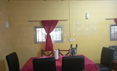 VENTA - CASA Y DEPTO EN ZELAYA CENTRO