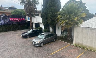 PROPIEDAD EN VENTA. AV. ESTADO DE MEXICO METEPEC CENTRO....