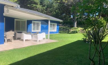 Casa en Carilo