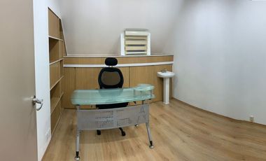 CONSULTORIO EN RENTA CON SEGURIDAD EN LA ALTEÑA 1, NAUCALPAN DE JUÁREZ
