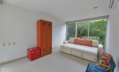 Maat Vende Casa  en Condominio-Villeta 1.590m2 $1.500Millones