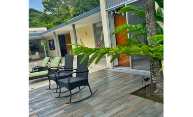 Maat Vende Casa  en Condominio-Villeta 1.590m2 $1.500Millones