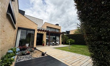 VIVE EL ENCANTO: CASA DE LUJO EN HATO GRANDE SOPÓ