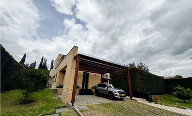 VIVE EL ENCANTO: CASA DE LUJO EN HATO GRANDE SOPÓ