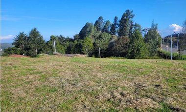 Venta de Lote en Alto de Las Palmas variante aeropuerto
