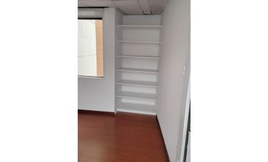 OFICINA 216 M2 EN ARRIENDO, SECTOR FINANCIERO Y COMERCIAL