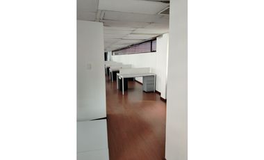 OFICINA 216 M2 EN ARRIENDO, SECTOR FINANCIERO Y COMERCIAL
