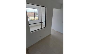 CASA EN VENTA CON SEIS APARTAMENTOS - FUSAGASUGA