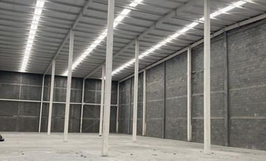 Bodega Industrial en Santa Catarina