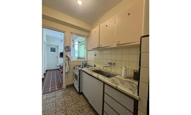 Departamento de 3 ambientes mas dep. servicio de 78 m2 U$S 115.000