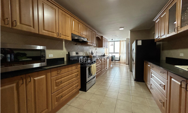 VENTA DE APARTAMENTO AMOBLADO EN MARBELLA, PH SOL MARINA (3)