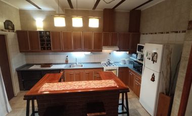 Casa en venta en Ramos Mejia Sur