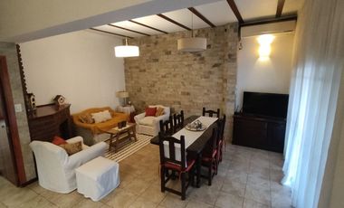 Casa en venta en Ramos Mejia Sur