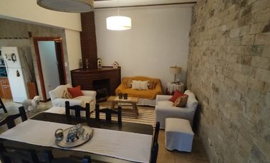 Casa en venta en Ramos Mejia Sur