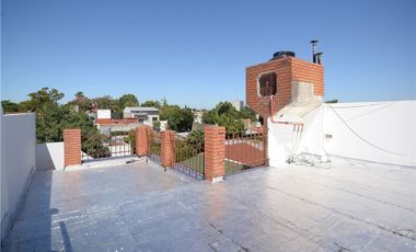 VENTA CASA 4 AMBIENTES COCHERA DON BOSCO QUILMES