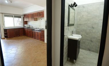 VENTA CASA 4 AMBIENTES COCHERA DON BOSCO QUILMES