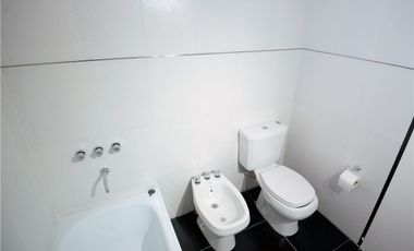 VENTA CASA 4 AMBIENTES COCHERA DON BOSCO QUILMES